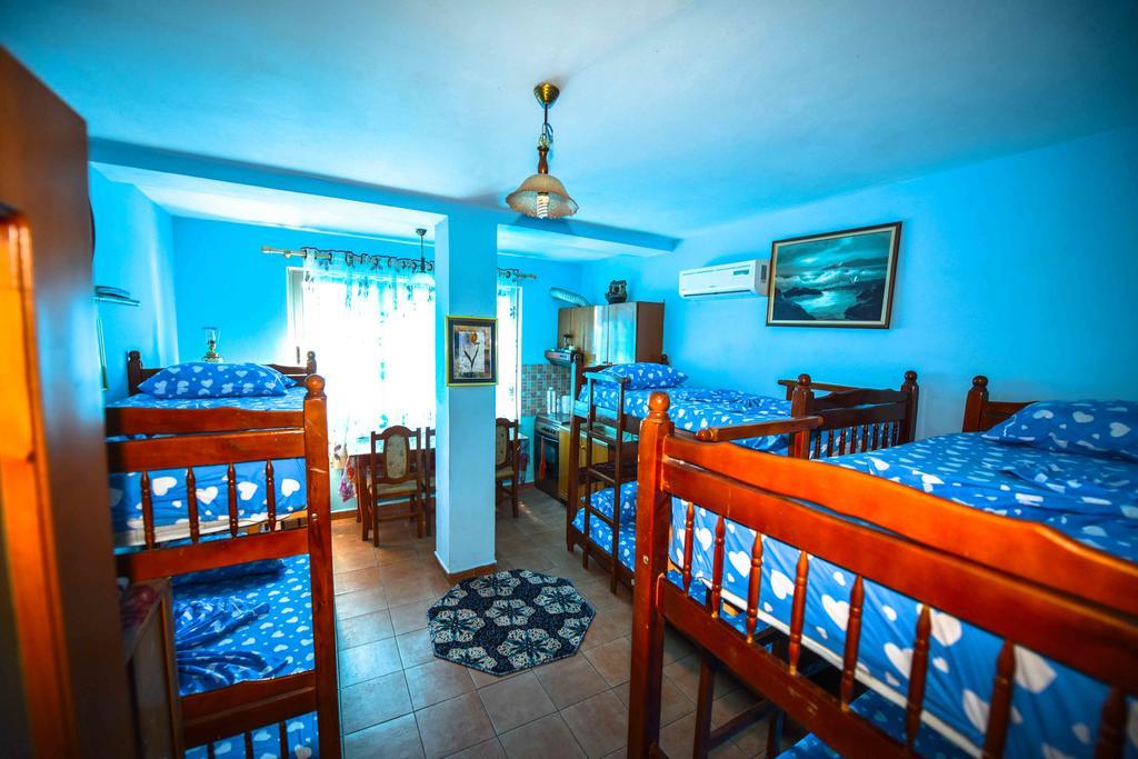 Pemaj Hostel Shkoder Luaran gambar