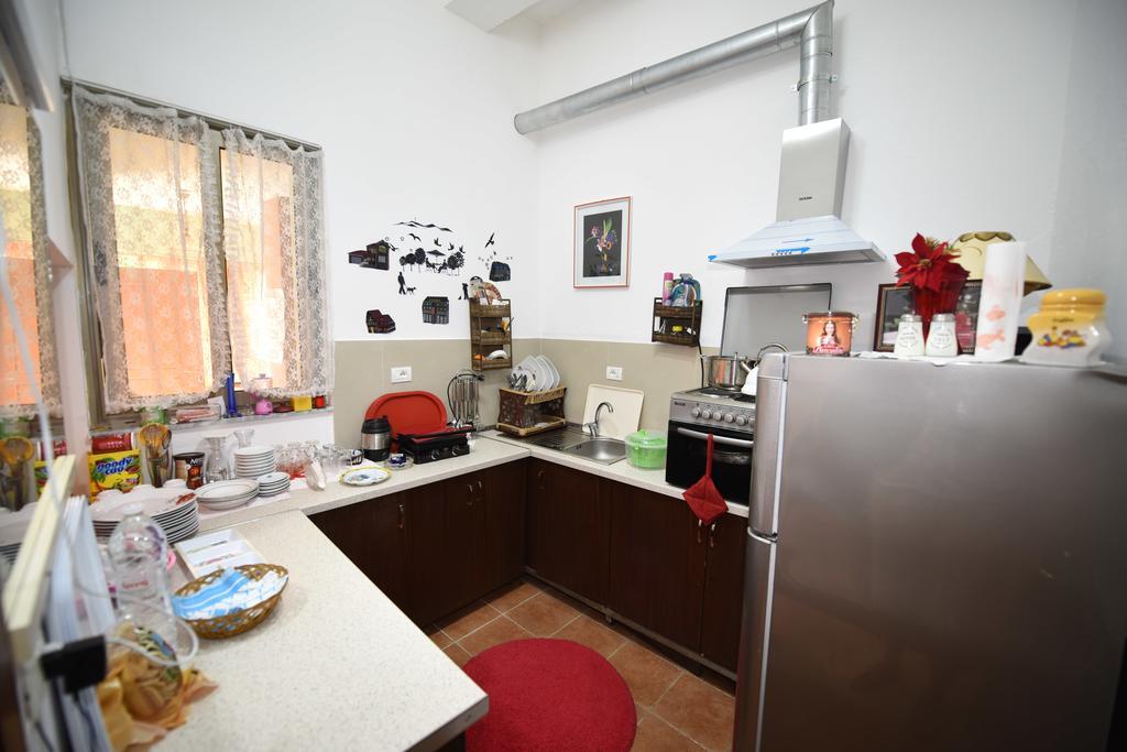 Pemaj Hostel Shkoder Luaran gambar