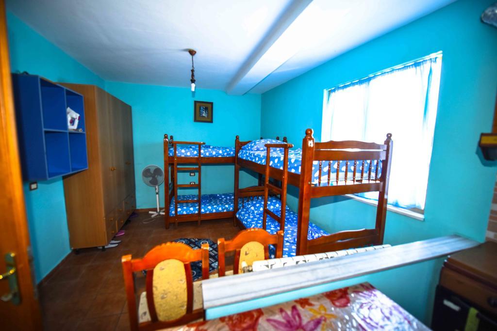 Pemaj Hostel Shkoder Luaran gambar